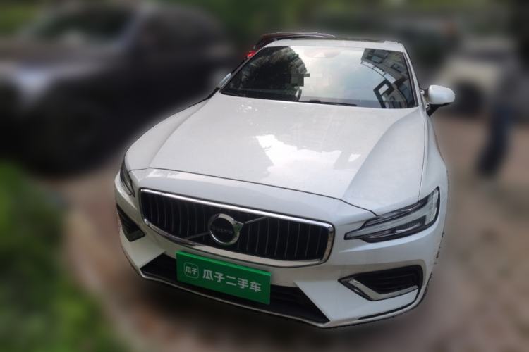 Used Volvo S60 2021 T4 Zhiyi Luxury Edition Front