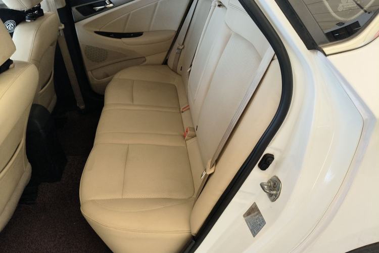 Used CHANGAN Eado 2016 1.6L Automatic Trend Model Left Rear Seat