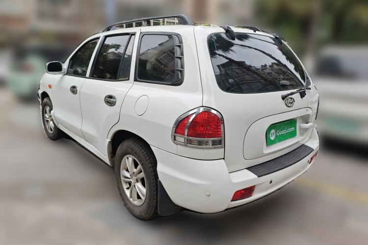 Used Huatai Santa Fe Classic 2011 2.0L Gasoline Manual Two-Wheel Drive Luxury Version Rear Left 45 Deg