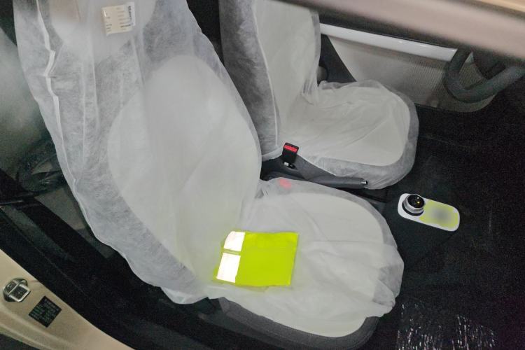 Used Geely Galaxy Panda 2025 210 km – Yuanqi Bear Right Front Seat