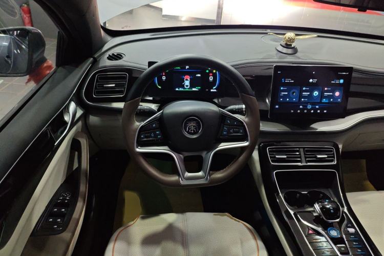 Used BYD Qin PLUS 2023 Champion Edition EV 510KM Leading Model