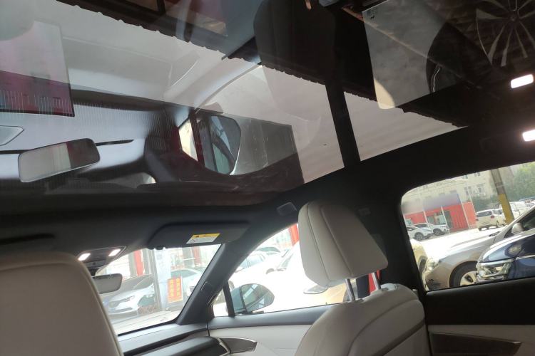 Used ONVO L60 2024 60 kWh Rear-Drive Version