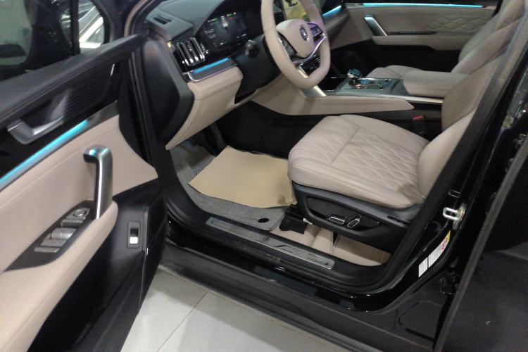 Used BYD Tang New Energy 2025 Intelligent Driving Version DM-i 115KM Prestige Edition
