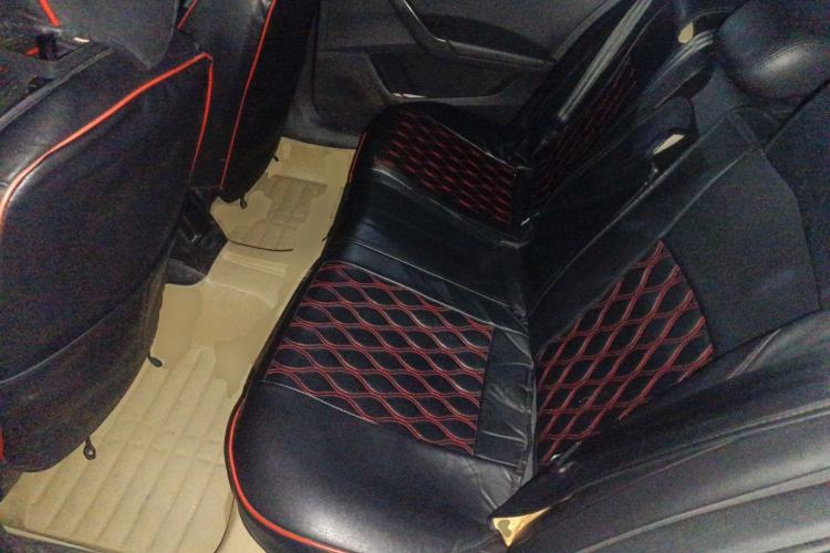 Used Volkswagen Santana 2013 1.6L Automatic Comfort Edition
