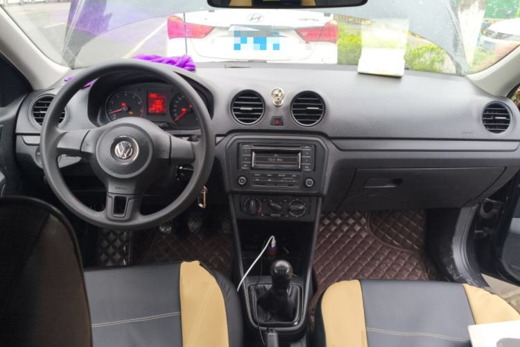 Used Volkswagen Jetta 2015 Value Edition 1.6L Manual Fashionable Style