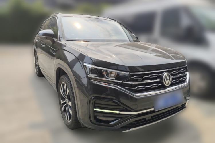 Used Volkswagen Tayron 2020 380TSI All-Wheel Drive R-Line Connected Version Front Right 45 Deg