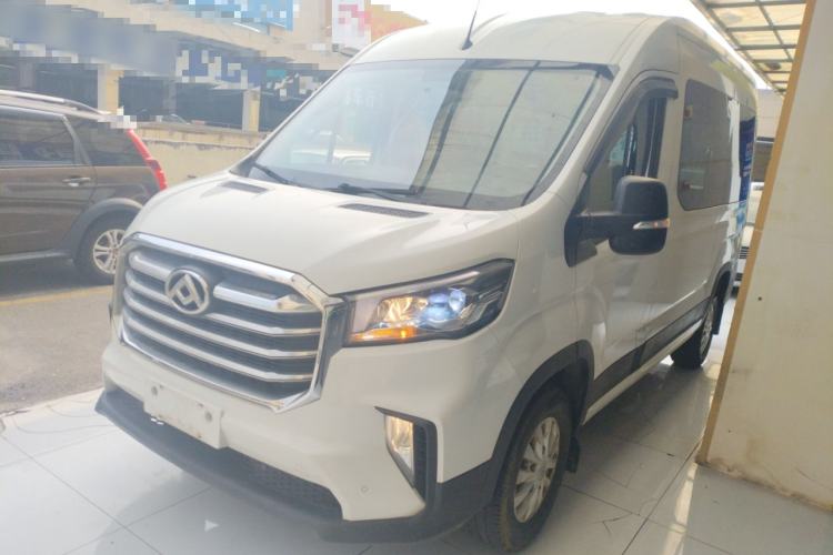 Used SAIC MAXUS Xintu V90 2021 2.0T Automatic Zhiyun King Rear-Drive Single-Tire Long Wheelbase High-Roof 7-Seater