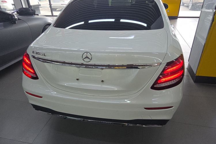 Used Mercedes-Benz E-Class 2020 E 300 L Sporty and Stylish Model