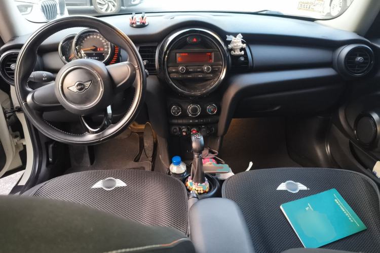 Used MINI 2014 1.2T ONE
