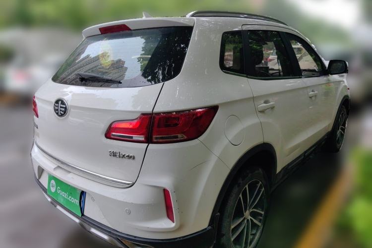 Used Bestune X40 2017 1.6L Manual Luxury Edition