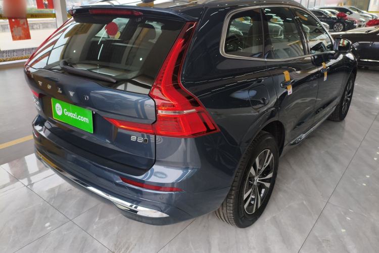 Used Volvo XC60 2025 B5 4x4 Smart Luxury Edition
