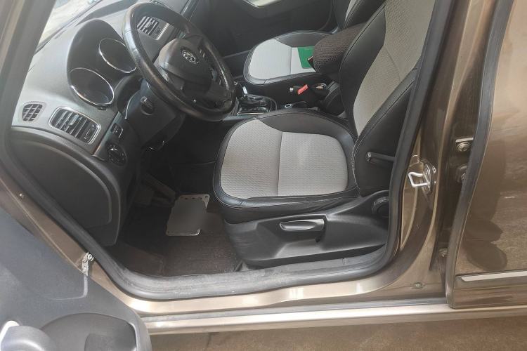 Used Skoda Yeti 2016 1.4TSI DSG Advanced Edition Left Front Seat