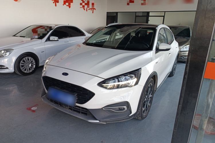 Used Ford Focus Active 2020 EcoBoost 180 Automatic Titanium Edition