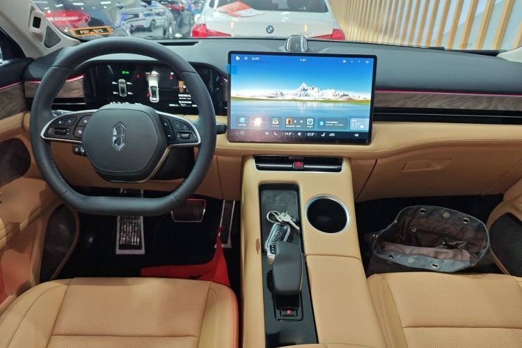 Used Hima AITO M5 2022 Range-Extended Rear-Drive Standard Version Center Console