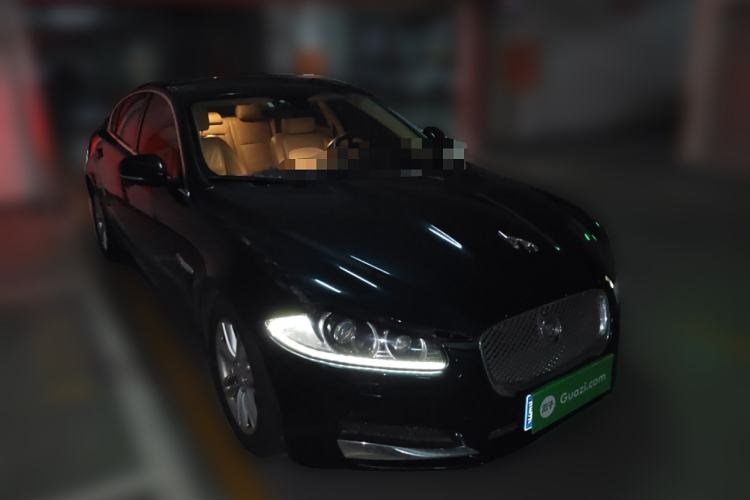 Used Jaguar XF 2014 XF 2.0T Prestige Edition Front Right 45 Deg