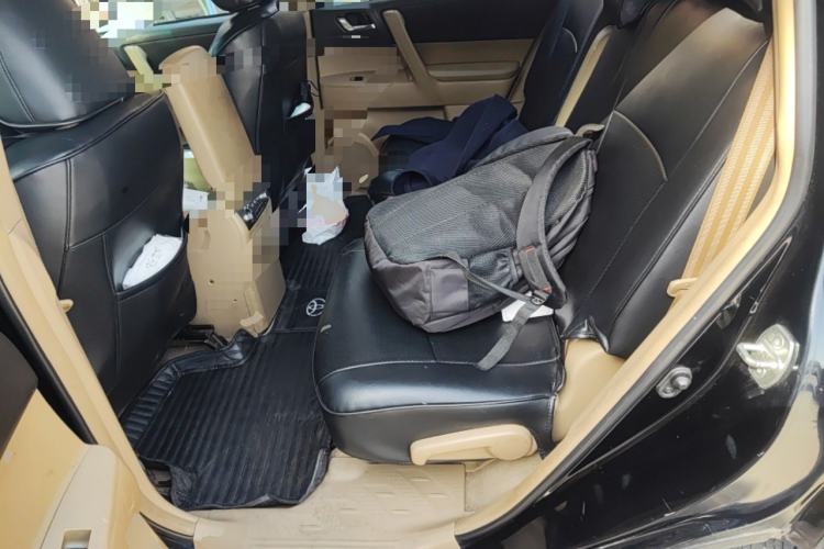 Used Toyota Highlander 2012 2.7L Two-Wheel Drive 7-Seater Elite Edition Left Rear Seat