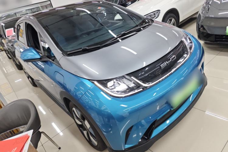 Used BYD Dolphin 2021 401km Knight Edition Front Right 45 Deg