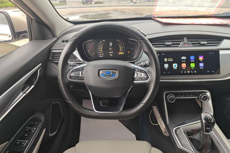 Used Geely Auto Binray 2018 14T Manual Binzhi Edition
