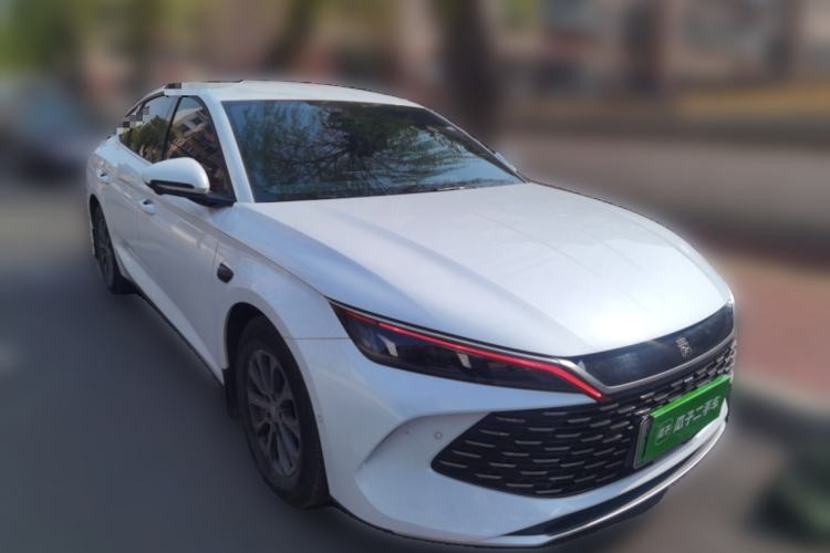 Used BYD Qin L 2025 DM-i Smart Drive 80KM Leading Model Front Right 45 Deg