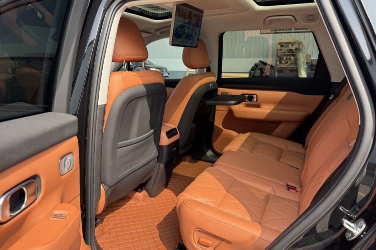 Used Leapmotor C16 2026 Extended-Range 280 LiDAR Zhizun Edition 5 Seats Interior 1