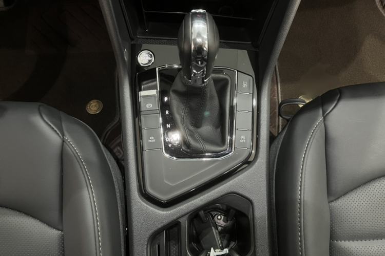 Used Volkswagen Tharu 2021 280TSI Two-Wheel-Drive Luxury Plus Edition
