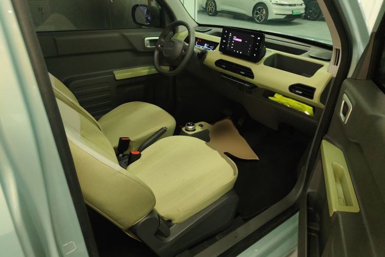 Used Geely Galaxy Panda 2023 Panda Mini 200km Endurance Bear