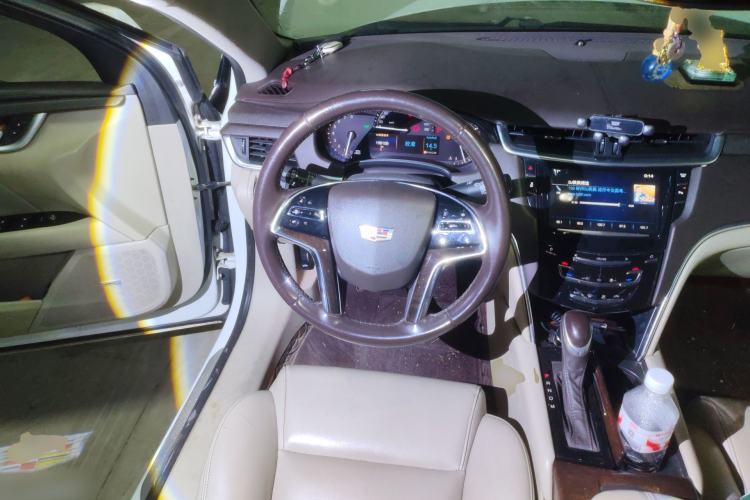 Used Cadillac XTS 2017 28T Tech Edition Steering Wheel