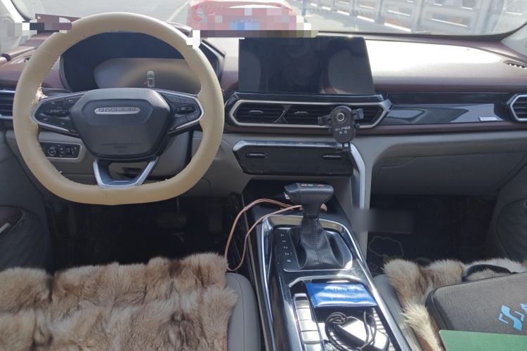 Used Baojun RS-5 2019 1.5T CVT Intelligent Driving Flagship Edition China V Emission Standard Center Console