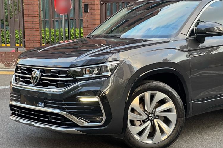 Used Volkswagen Tayron X 2020 330TSI Two-Wheel Drive Luxury Smart Connectivity Version