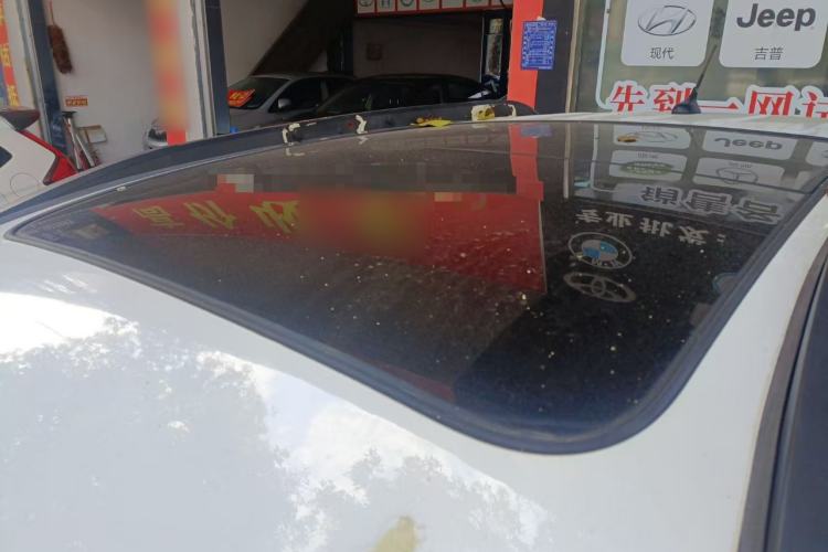 Used BYD Yuan New Energy 2018 EV360 Smart Connect Cool Edition Roof