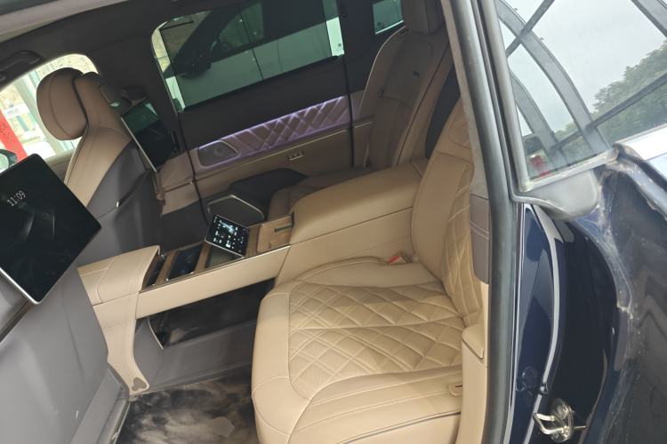 Used Nio ET9 2025 100 kWh
