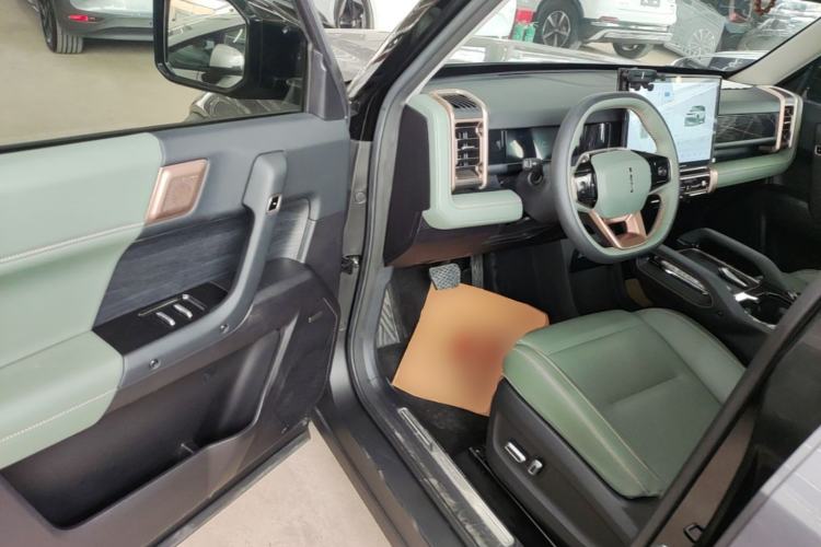 Used iCAR 03 2024 501km Two-Wheel Drive Long-Range Version Driver Seat