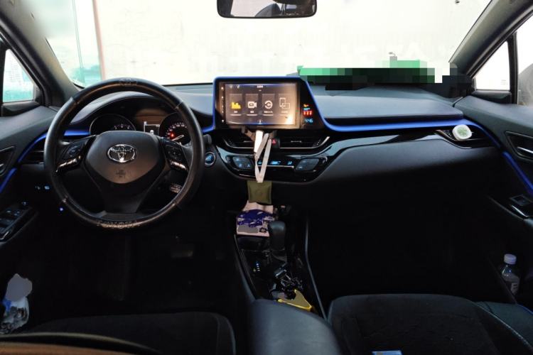 Used Toyota IZOA 2020 2.0L Enjoy Edition