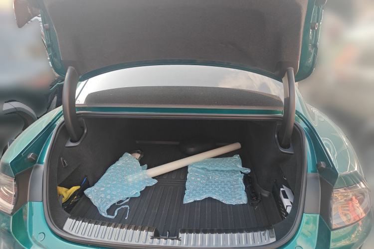 Used Xiaomi Auto SU7 Ultra 2025 Ultra Model Trunk