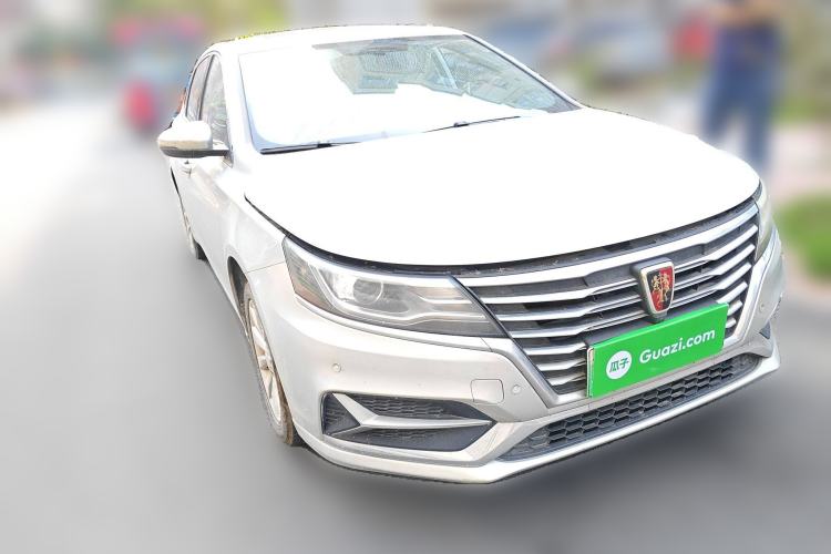 Used Roewe i6 New Energy 2017 45T Hybrid Connect & Smart Enjoyment Edition Exterior 2