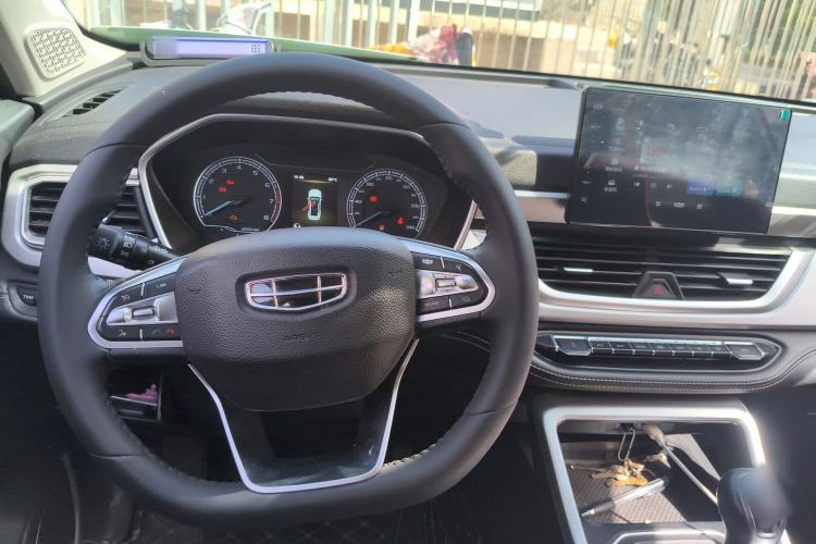 Used Geely Auto Vision X6 2020 1.4T Manual Luxury Model
