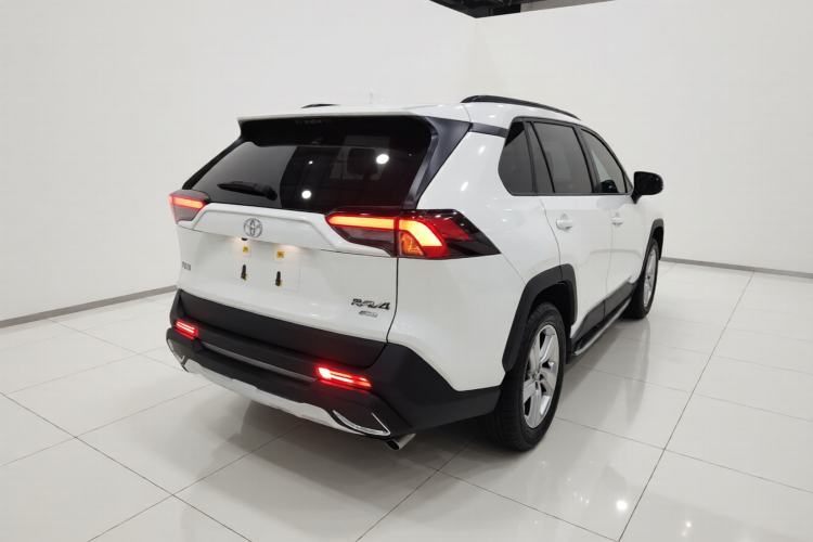 Used Toyota RAV4 2020 2.0L CVT 4x4 Style PLUS Edition