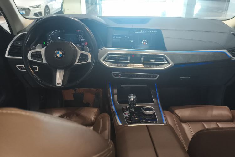 Used BMW X5 2021 xDrive40i M Sport Package Center Console