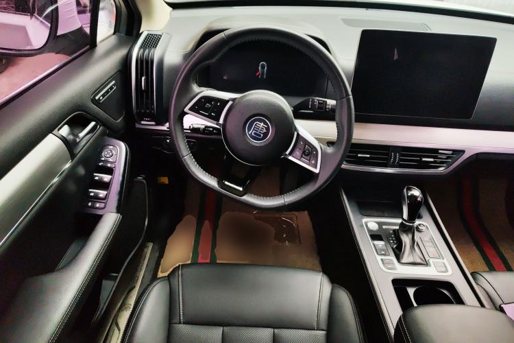 Used BYD Tang 2019 2.0T Automatic SmartConnect Luxury 7-Seater China VI Standard Steering Wheel