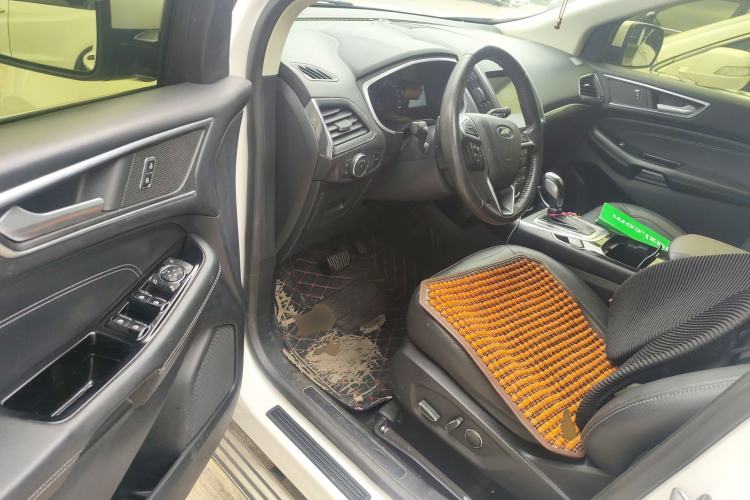 Used Ford Edge 2018 EcoBoost 245 Two-Wheel-Drive Titanium 7-Seater China VI Standard Driver Seat