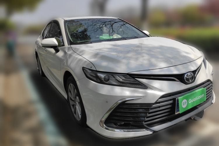 Used Toyota Camry 2021 2.0G Luxury Edition
