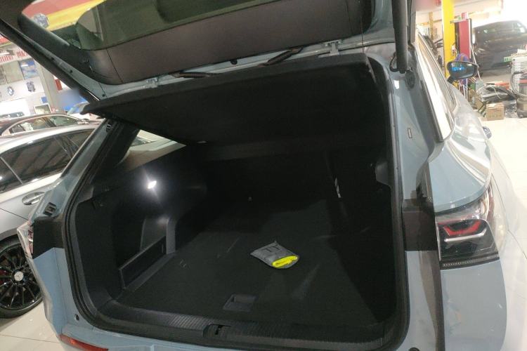 Used Volkswagen Tavendor 2023 380TSI Four-Wheel Drive R-Line Cruise Edition