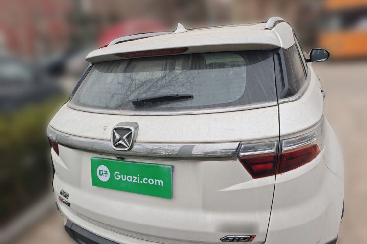 Used JMC Yusheng S330 2016 1.5L GTDi Automatic Two-Wheel Drive Prestige Edition Rear