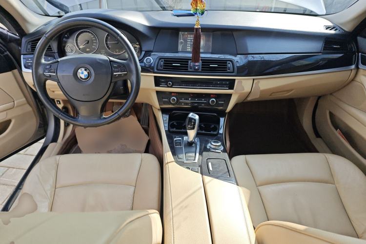 Used BMW 5 Series 2013 520Li Elegant Edition
