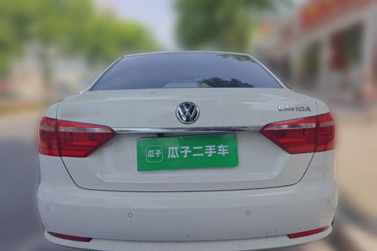 Used Volkswagen Lavida 2015 1.6L Automatic Comfort Edition