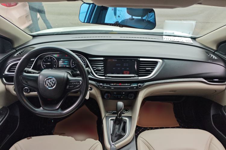 Used Buick GT 2016 15N Automatic Elite Edition Center Console