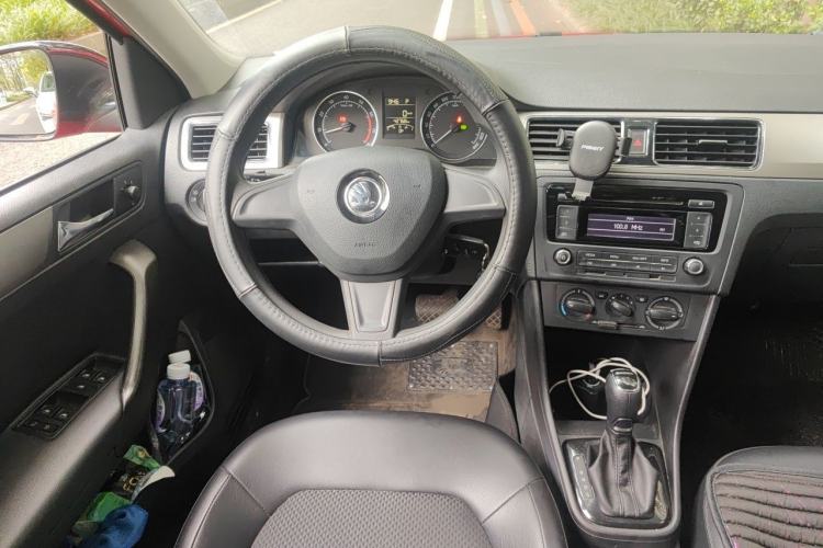Used Skoda Rapid Spaceback 2014 1.6L Automatic Enjoyment Edition
