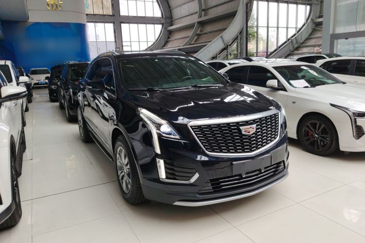 Used Cadillac XT5 2020 Revised Version 28T Luxury Edition Front Right 45 Deg