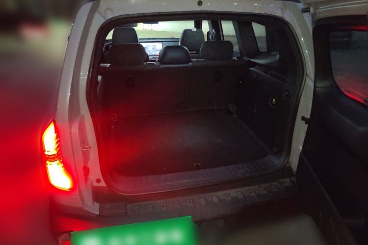 Used Deepal G318 2024 Four-Wheel-Drive Air Suspension Model