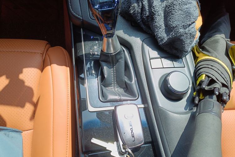 Used Lexus ES 2015 200 Elite Edition
